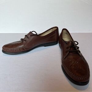 Soft Spots Women's Brown Lace Up Flats Brown Leather Upper Size 9 1/2N